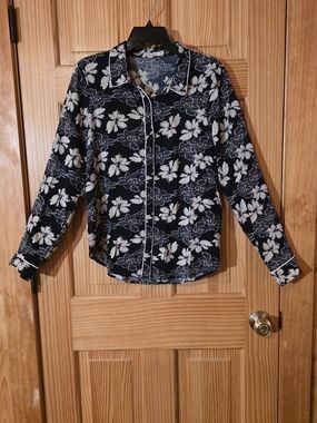 Hazel Navy and White Floral Button-Down Shirt